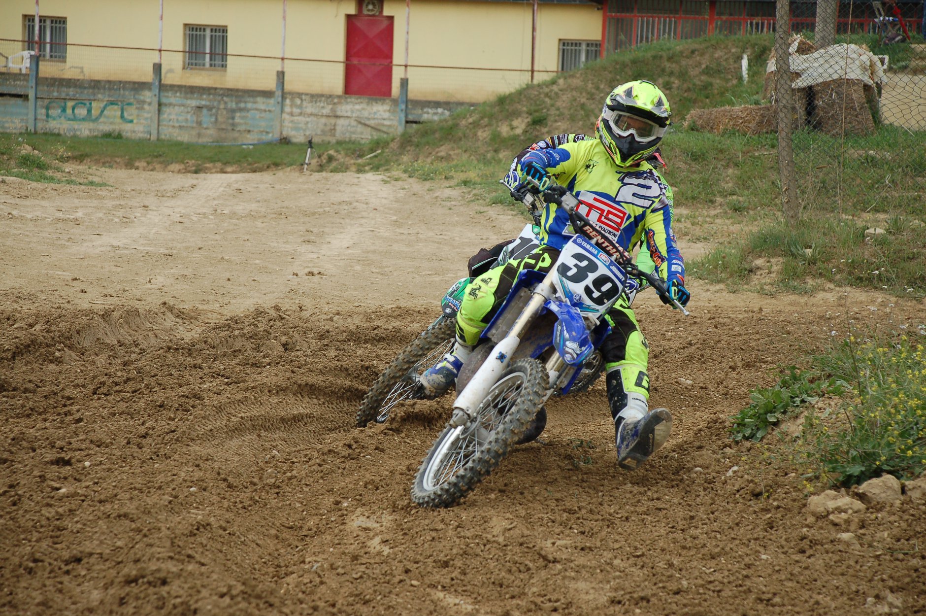 Mancini-AmaOver-MX1