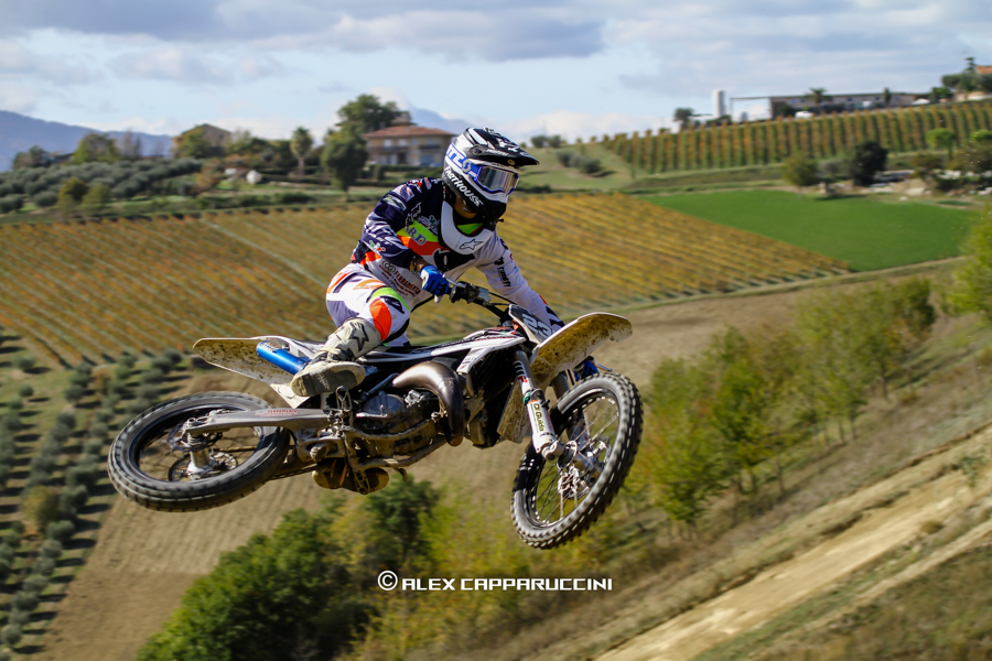 PRIMO CLASSIFICATO BORGOGELLI VALERIO CATEGORIA HOBBY 125CC