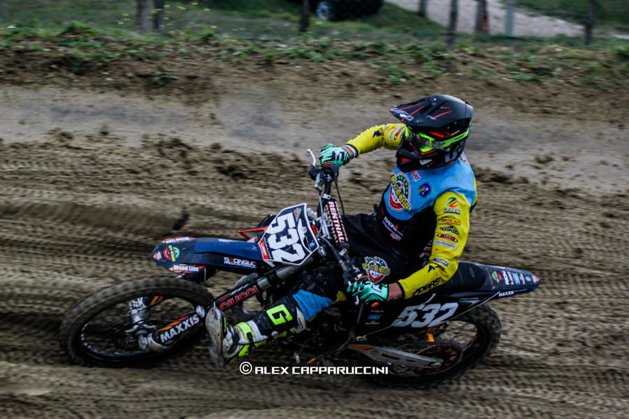 PRIMO CLASSIFICATO PARADISI SIMONE CATEGORIA AMATORI 125CC