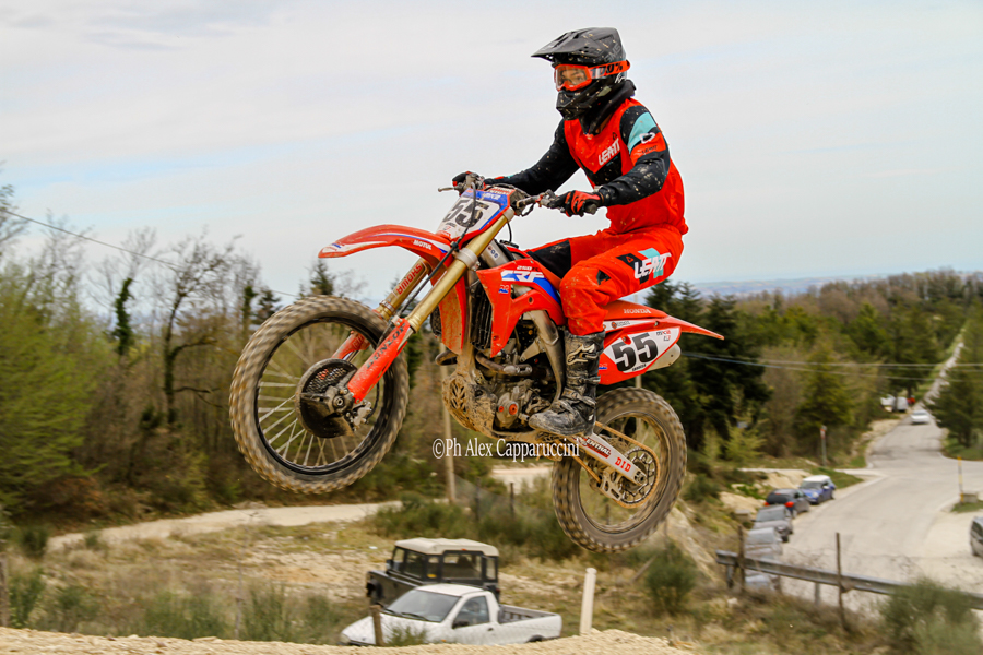 PRIMO CLASSIFICATO SBROCCA GIACOMO CAT. HOBBY MX2
