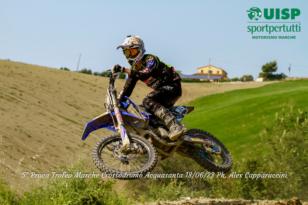 PRIMO CLASSIFICATO FIORENTINI GIOVANNI CAT.AMATORI MX2