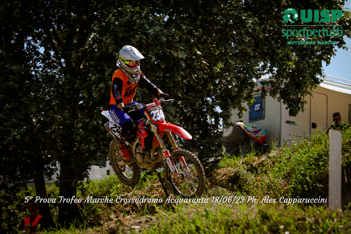 PRIMO CLASSIFICATO GHETTI SAMUELE CAT. AGONISTI MX2
